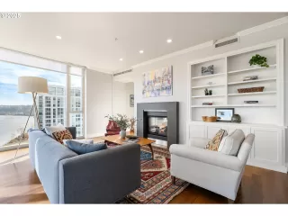 Photo #1: 246586343 Listing