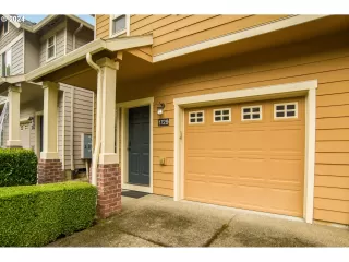 Photo #3: 24658681 Listing