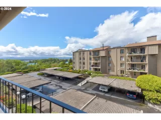 Photo #2: 24659076 Listing 