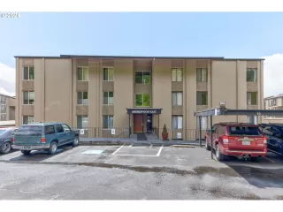 Photo #4: 24659076 Listing 