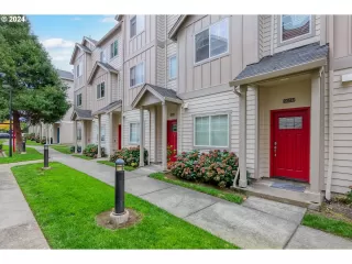 Click for more information on MLS # 24659092 : 10345 SW RIDGEPATH LN More Details about MLS # 24659092 : 10345 SW RIDGEPATH LN