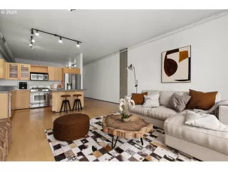 Photo #5: 24659394 Listing 