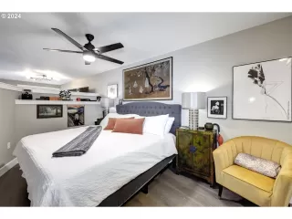 Photo #6: 24659920 Listing