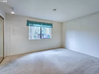 Photo #4: 24663237 Listing 