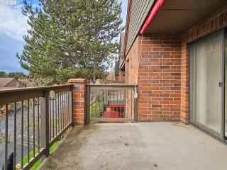 Photo #6: 24663237 Listing 