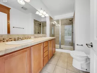 Photo #3: 24664010 Listing