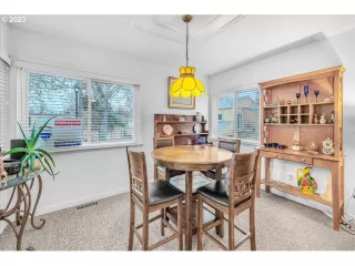 Photo #4: 24664409 Listing 