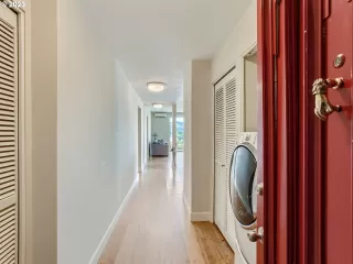 Photo #2: 24670575 Listing