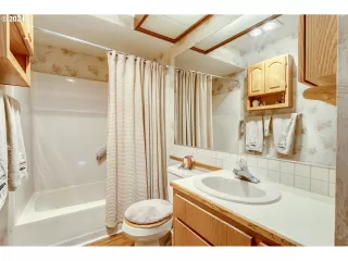 Photo #1: 24670843 Listing 