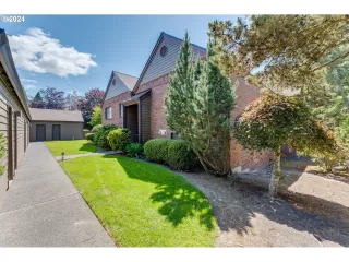 Photo #5: 24670843 Listing 