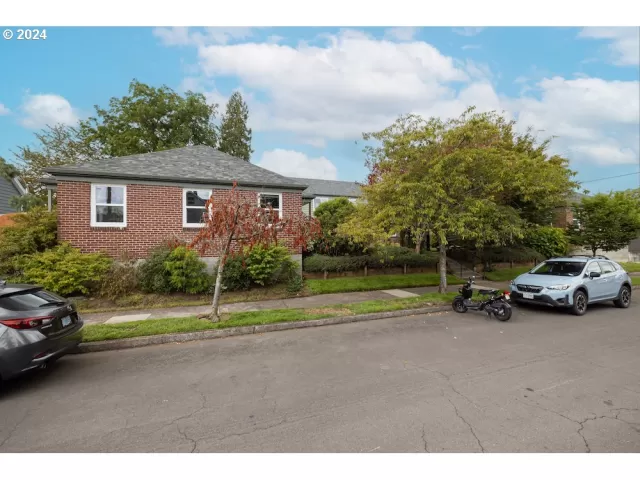 MLS: 24671190 Condo For Sale