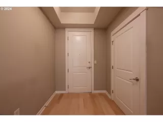 Photo #2: 24671838 Listing