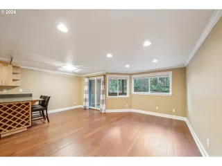 Photo #2: 24672015 Listing