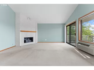 Photo #6: 24672829 Listing 