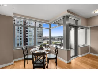 Photo #2: 24674545 Listing 