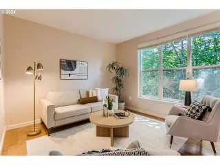 Photo #3: 24675324 Listing 