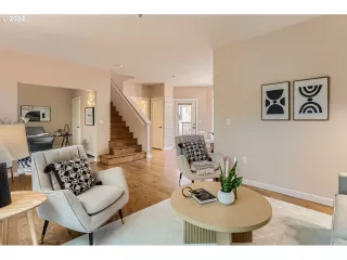 Photo #5: 24675324 Listing 