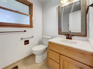 Photo #4: 24675334 Listing 