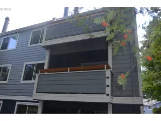 Photo #4: 24677665 Listing 