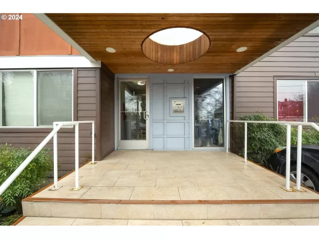 MLS: 24678826 Condo For Sale