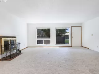 Photo #3: 24679866 Listing 