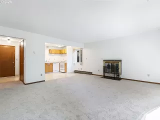 Photo #6: 24679866 Listing 