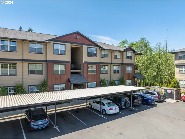 MLS: 24680302 Condo For Sale