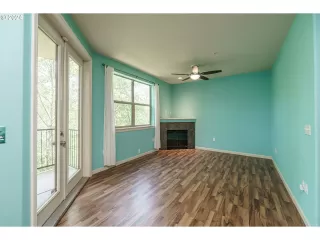 Photo #6: 24680302 Listing