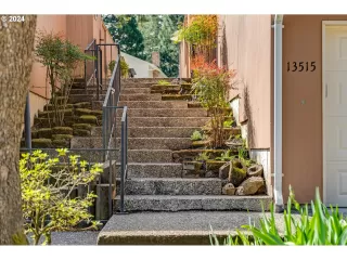 Photo #1: 24682105 Listing