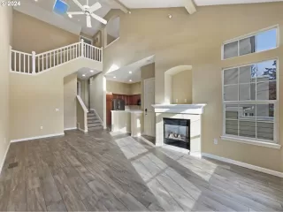 Photo #1: 24682150 Listing
