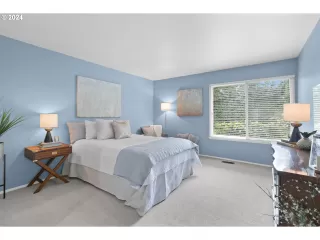 Photo #2: 24683965 Listing 