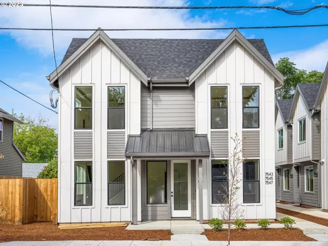 MLS: 24685143 Condo For Sale