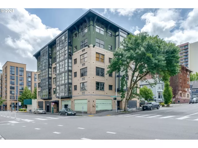 MLS: 24686008 Condo For Sale