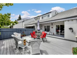 Photo #1: 24686414 Listing