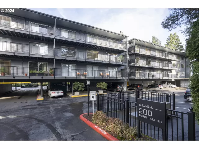 MLS: 24688326 Condo For Sale