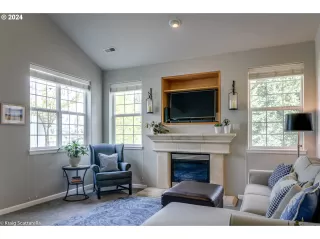 Photo #3: 24689478 Listing 