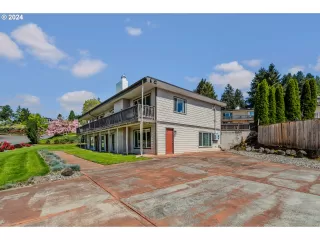 Photo #2: 24693401 Listing