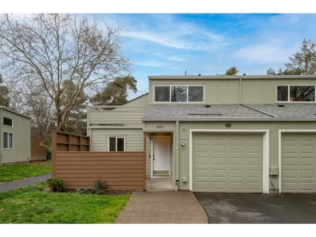 MLS: 24694775 Condo For Sale