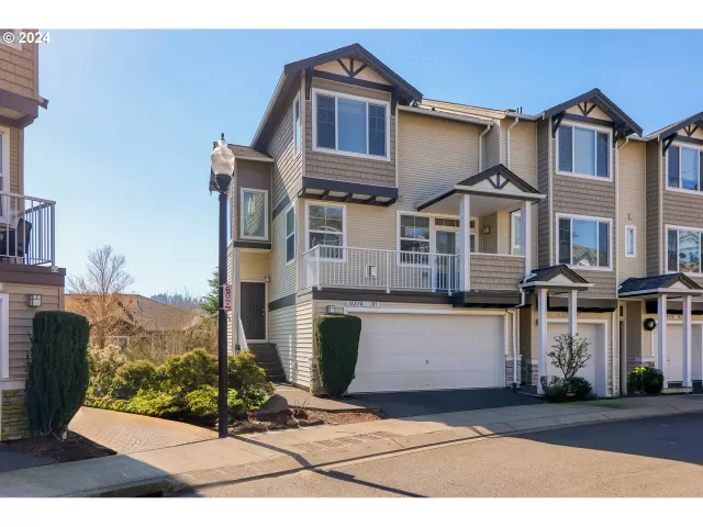 MLS: 24694779 Condo For Sale