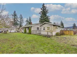 Photo #2: 24697007 Listing