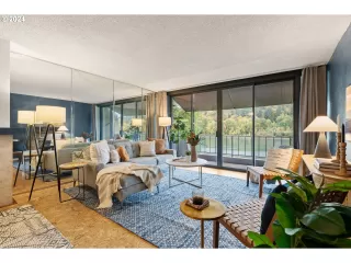 Photo #6: 24697450 Listing