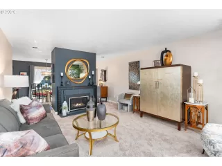 Photo #6: 24697976 Listing 