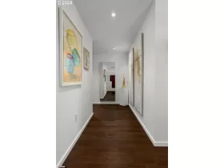 Photo #1: 24698197 Listing 