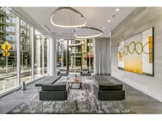 Photo #5: 24698197 Listing 