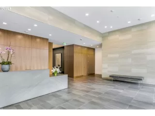 Photo #6: 24698197 Listing 