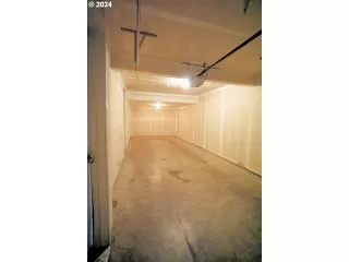 Photo #1: 24698486 Listing 