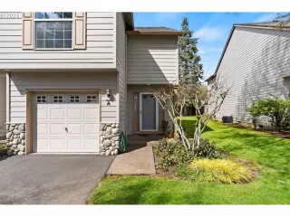 Photo #3: 24698492 Listing