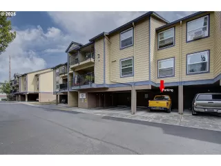 Photo #1: 246989229 Listing