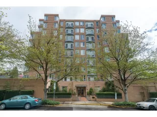 More Details about MLS # 247725067 : 1132 SW 19TH AVE 709