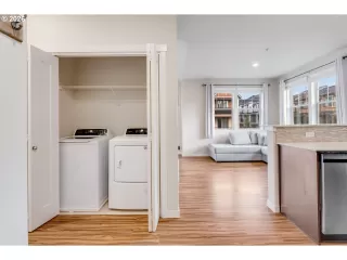 Photo #6: 247936205 Listing 